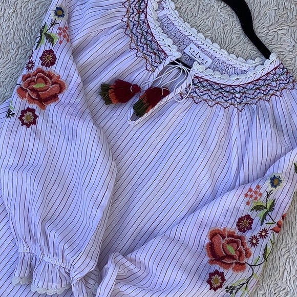 Velvet by Graham & Spencer Top - Picture 5 of 13